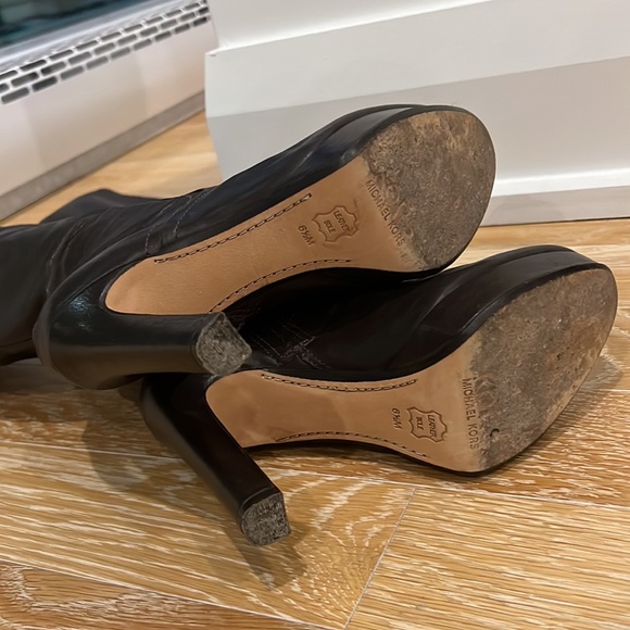 KORS Michael Kors tall brown boots - Picture 6 of 7